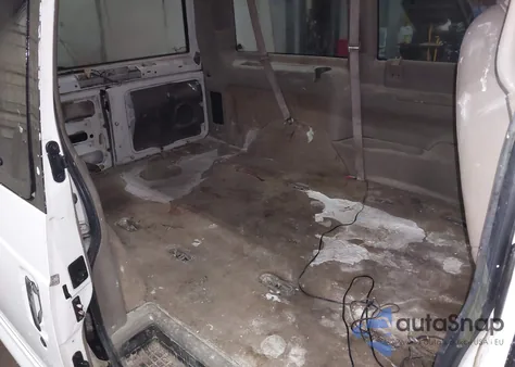 1999 Chevrolet Astro from USA, damaged, VIN 1GNDM19W3XB100098